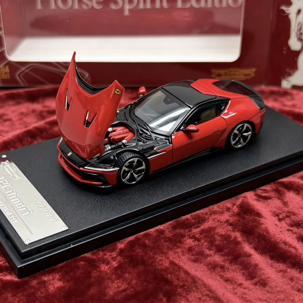 1:64 Ferrari 12Cilindri Coupe Hardtop Openable Diecast Car Model